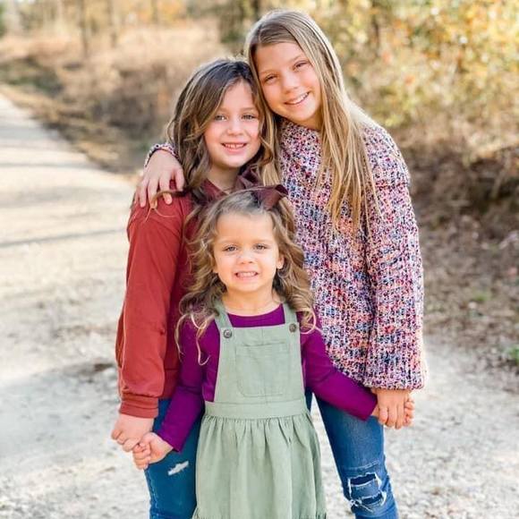 Meet your Posher, Devin - Picture 1 of 1